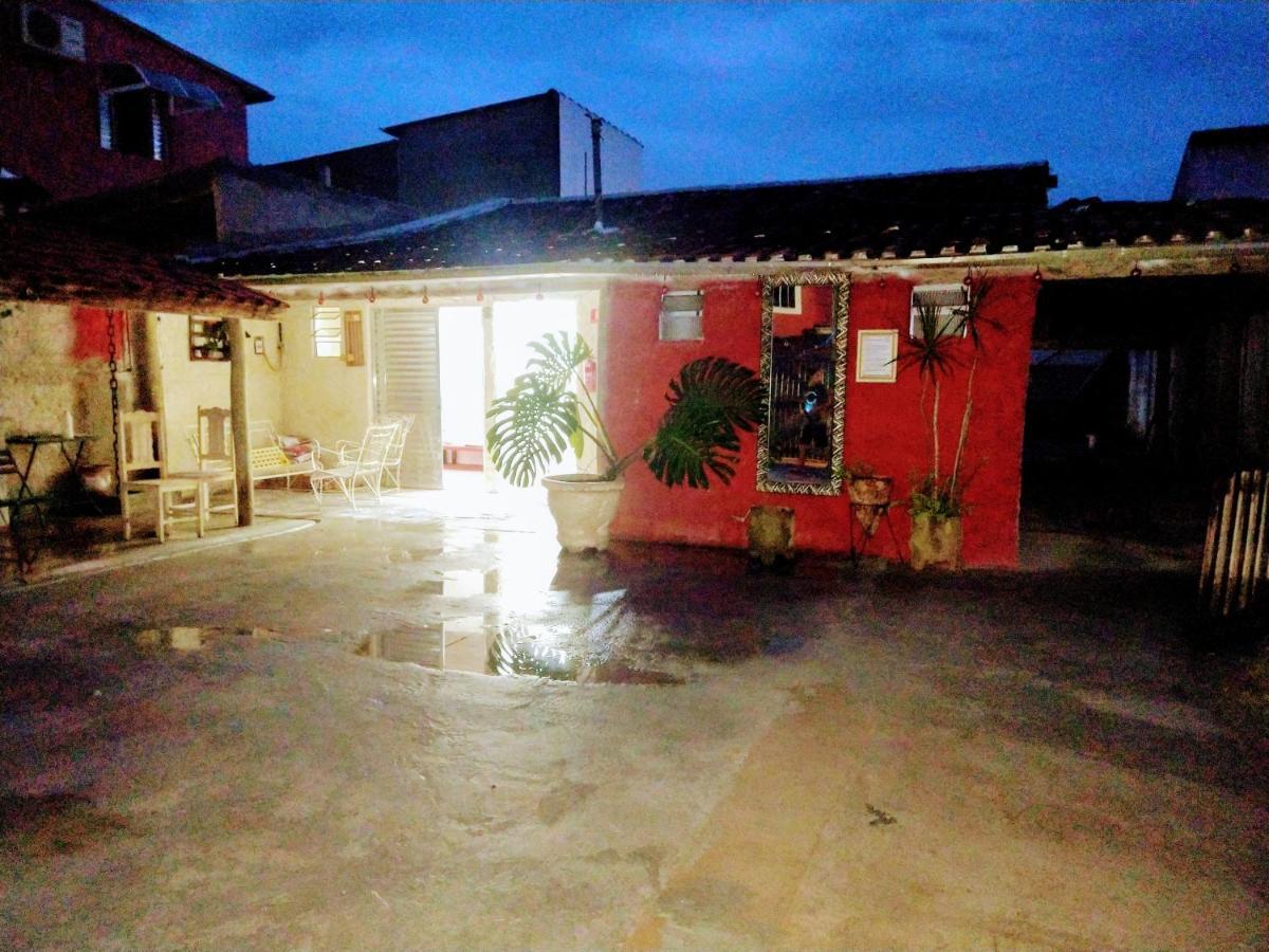 Hostel Canto Da Praia Sao Sebastiao - Proximo Ao Enrocamento Caraguatatuba Kamer foto