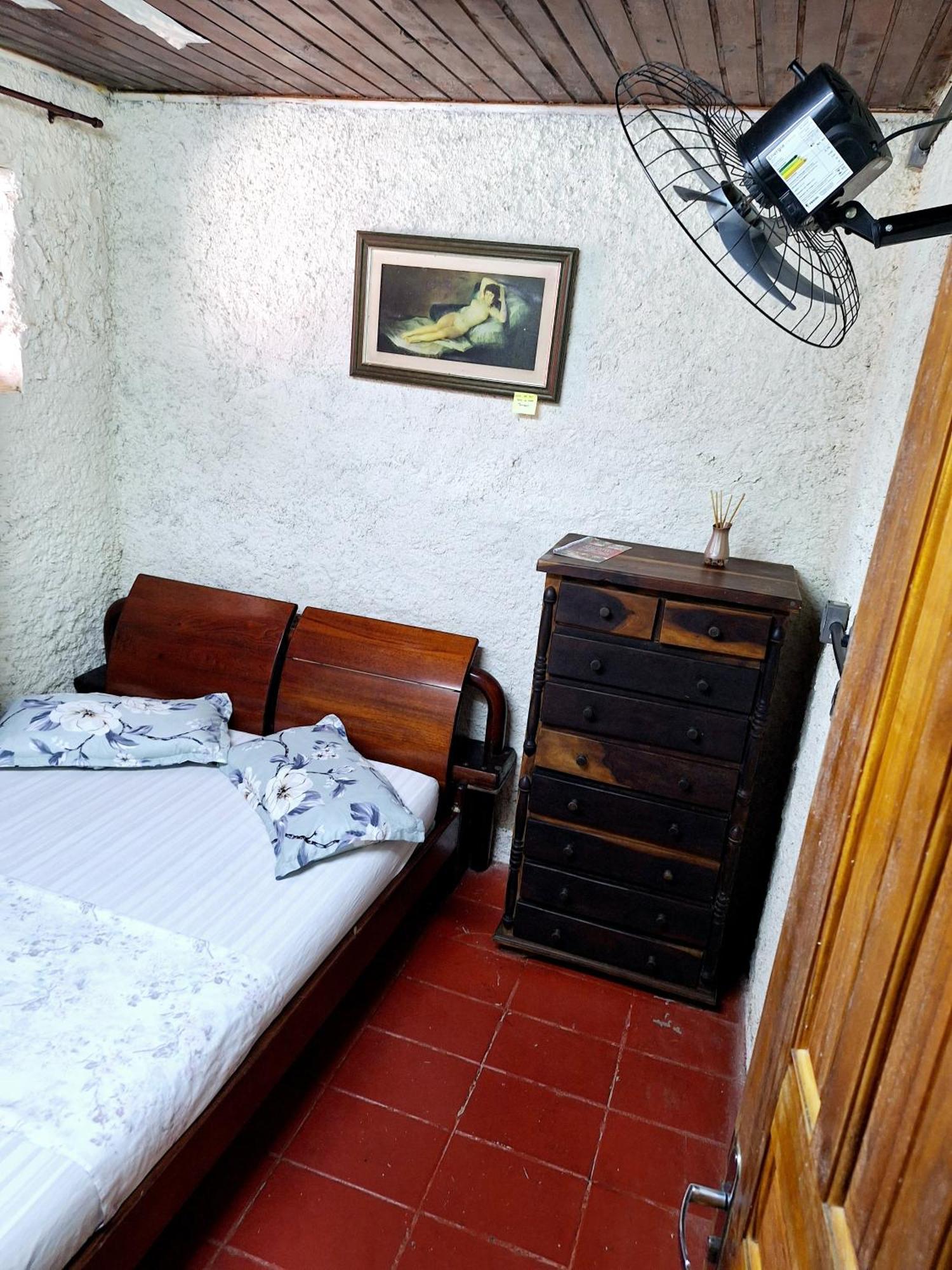 Hostel Canto Da Praia Sao Sebastiao - Proximo Ao Enrocamento Caraguatatuba Buitenkant foto